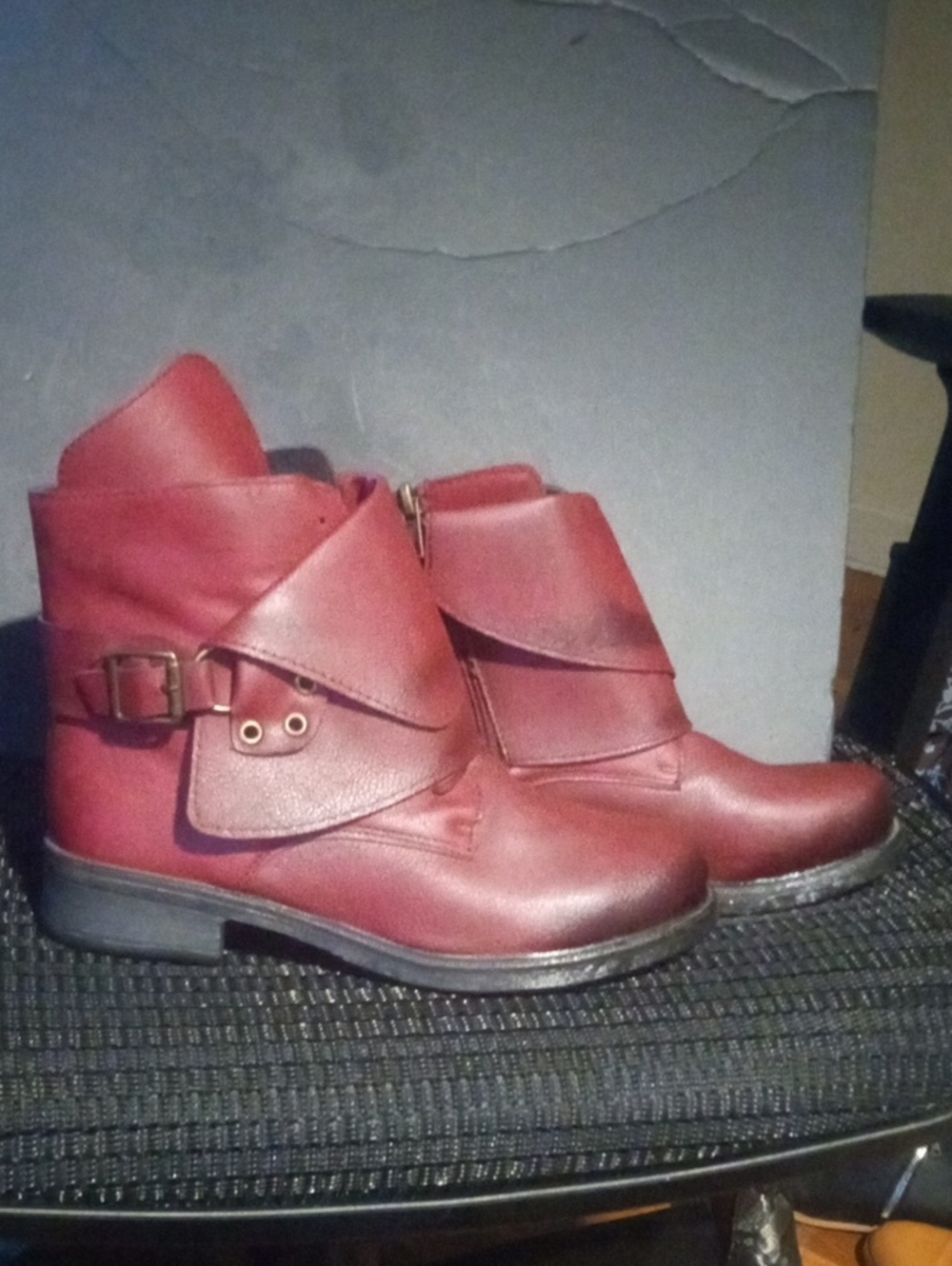 Source Unknown Burgundy Fold-Over Ankle Booties with Side Buckle